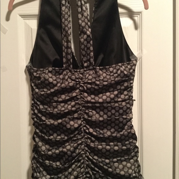 Top - Picture 2 of 2